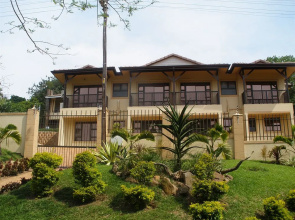 Jay and Bee Guest House