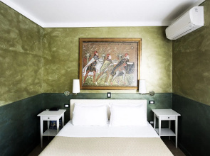 Hotel Diana