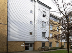 Bingley Court