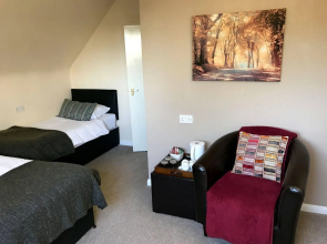 Elizabeth House Hotel