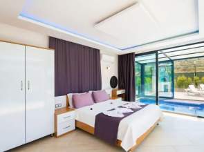 Dreamy Villa With Private Pool and Jacuzzi in Kas