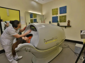 Crown Regency Hotel and Towers