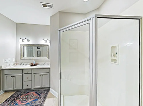New Listing! Beach Chic Townhouse W/ Pool Access Townhouse