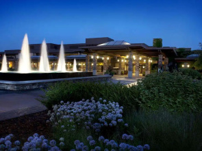Grand Geneva Luxury Resort & Convention Center