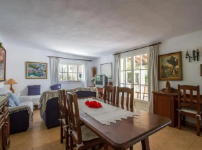 Can Suavet Dos - a great 3 bedroom villa with AC and private pool 15 mins walk to supermarket