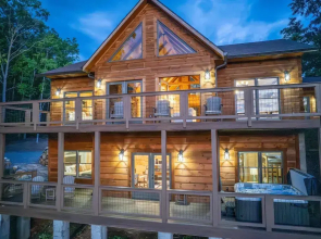 Luxury 3 2 5 Cabin Lake Views Theatre Gameroom