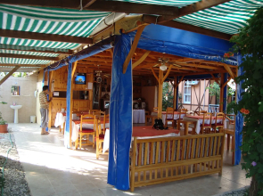 Yavuz Motel Adrasan