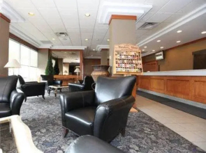 St. Albert Inn & Suites