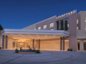 Courtyard by Marriott Tiruchirappalli