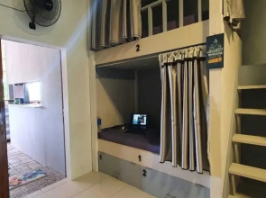 Bunk Bed Room Nusa Penida - Hostel