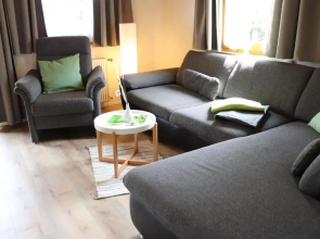 Wohnung #5 mit Balkon - zentrale dennoch ruhige Lage mit Terrasse - Stadtbus vor der Tür!