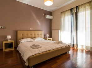 Amazing 2 Bdrm Sea View Holiday Apt