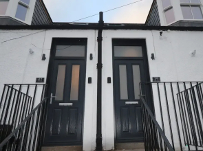 Dollar Apartments at 41