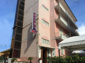 Hotel Riz