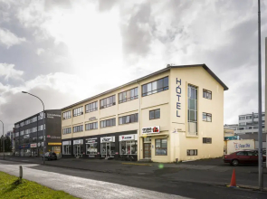 Atlantic Apartments & Rooms