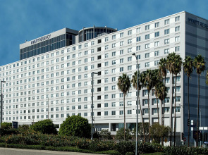 Hyatt Regency Los Angeles International Airport