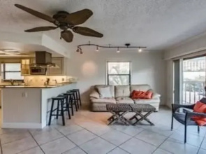 East Shore Condo 479-2