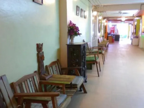 Отель Sawasdee Khaosan Inn