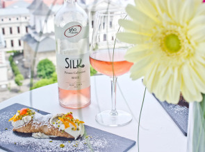 Z Executive Boutique Hotel