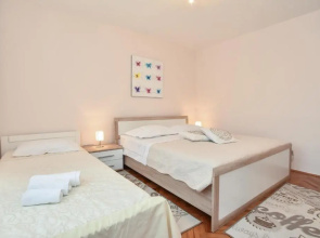 Apartment Neyra