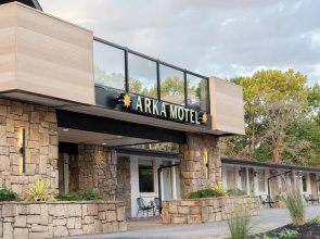 Arka Motel