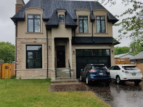 Luxurious Rooms in Pickering