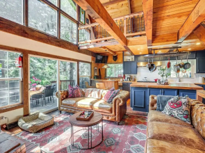3 Mi to Lake Arrowhead Village: Dog-friendly Cabin