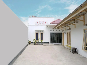 OYO 1185 Sachila Residence Syariah