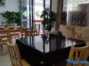 Zhoushan peach blossom island to listen to chao xiaozhuang