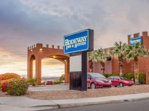 Rodeway Inn & Suites Lake Havasu City