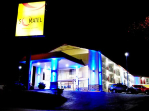 Somatel Nashville Airport Hotel