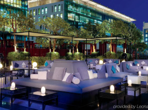 Отель The Ritz-Carlton, Dubai International Financial Centre