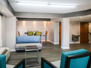 Quality Inn Clinton - Laurens I-26