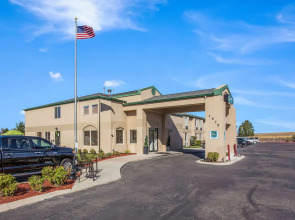Quality Inn & Suites Meridian - West Boise