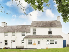 Bodlasan Groes House