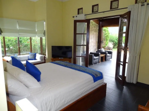 Bale Solah Lombok Holiday Resort