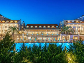 Side Story Resort & Spa