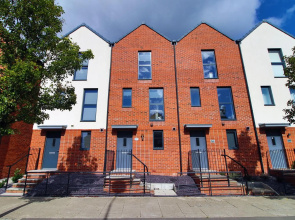No 1 Marina Walk by Stay South Wales - Sleeps 5