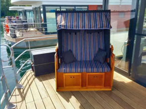 Hausboot am Xantener Nordsee