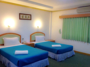 Srisupan Grand Royal Hotel