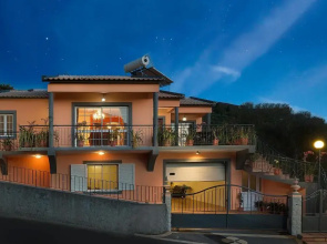 Paradise House Calheta