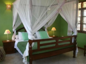 Niro Paradise House-Kusyombunguo Hotels