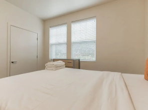 Modern Apartment With Upgraded Amenities Near CSU