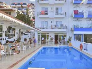 Linda Beach Class Hotel
