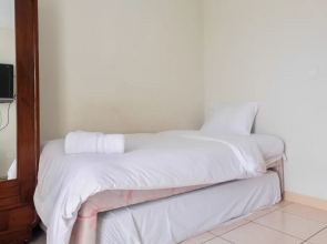 Vintage Studio Apartment @ Springlake Summarecon