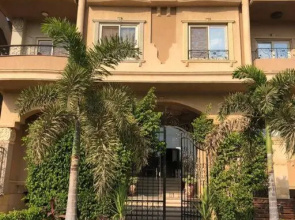 Luxury apartment in West Golf 5th settlement
