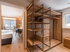 Hotel Caroline