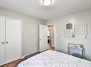 Fayetteville Vacation Rental w/ Sunroom & Yard!