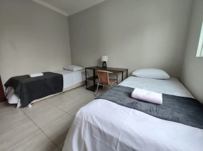 Belo Apto A 2 Min Da Praia Dos Ingleses Cab0204