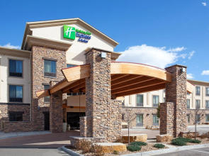 Holiday Inn Express & Suites Loveland by IHG